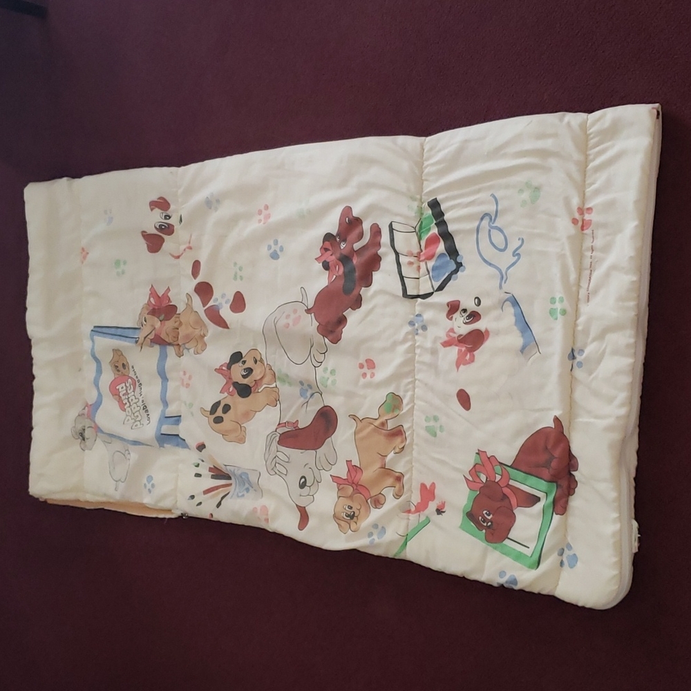 Vintage 1986 Pound Puppies Kids Sleeping Bag